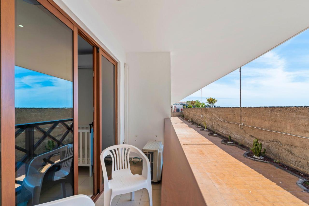 Duplex Ocean View Apartment In Neptuno Puerto de Santiago  Eksteriør billede